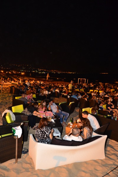 Edde Sands BBQ Pieds Dans Leau